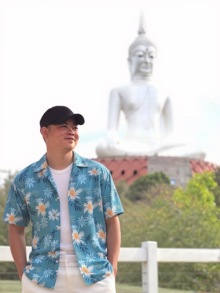 Hồ Quang Nhật on a cultural journey